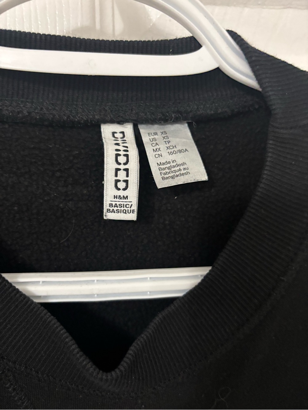 H&M Black Crew Neck Sweater